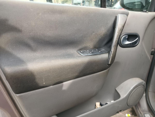 RENAULT SCENIC II (JM) — автомобиль-донор на запчасти 