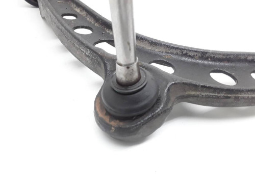 BRAZO SUSPENSION INFERIOR DELANTERO IZQUIERDO 