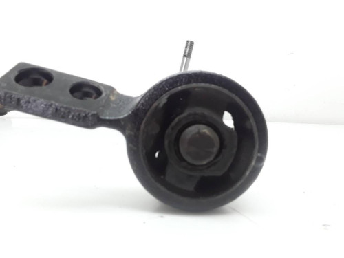 BRAZO SUSPENSION INFERIOR DELANTERO IZQUIERDO 