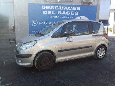 PEUGEOT 1007