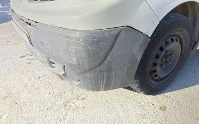 PARAGOLPES DELANTERO