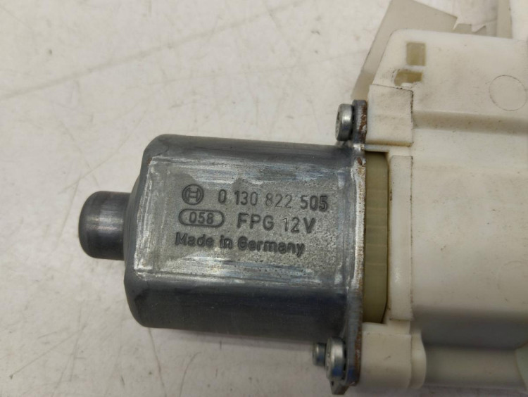 MOTOR ELEVALUNAS TRASERO IZQUIERDO