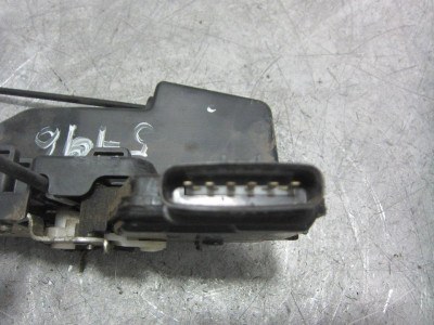 CERRADURA PUERTA DELANTERA IZQUIERDA, KIA, CARENS (UN)