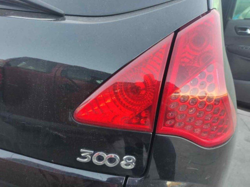 PILOTO TRASERO DERECHO INTERIOR Peugeot 3008 