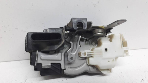CERRADURA PUERTA DELANTERA DERECHA VOLVO V40 