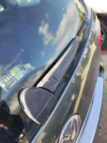  VOLKSWAGEN TOUAREG (7LA) 