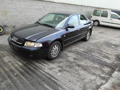 AUDI A4 BERLINA (B5) — автомобиль-донор на запчасти 