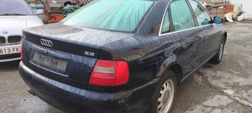  AUDI A4 BERLINA (B5) 