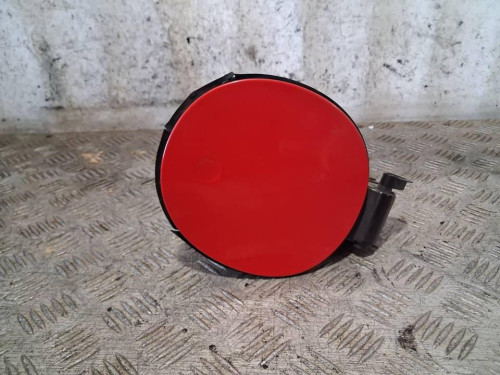 TAPA EXTERIOR COMBUSTIBLE 