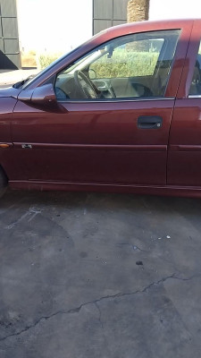PUERTA DELANTERA IZQUIERDA Opel Vectra B Berlina (1995->)