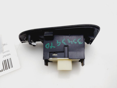 MANDO ELEVALUNAS TRASERO DERECHO, TOYOTA, AVENSIS BERLINA (T25)