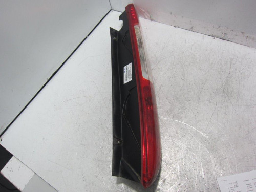  PILOTO TRASERO DERECHO FORD FOCUS BERLINA (CAP) 
