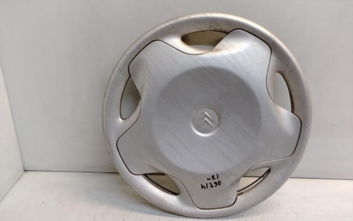 TAPACUBOS Citroen SAXO 