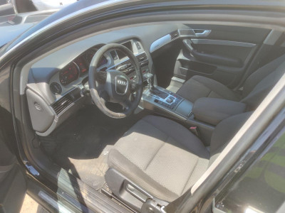 AUDI A6 BERLINA (4F2)