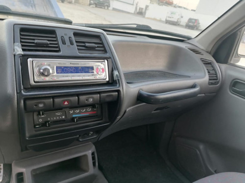 NISSAN TERRANO II (R20) — vehículo donante para recambios 