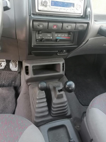 NISSAN TERRANO II (R20) — vehículo donante para recambios 