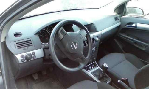OPEL ASTRA H BERLINA — автомобиль-донор на запчасти 