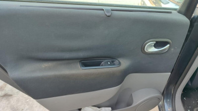 RENAULT SCENIC II (JM)