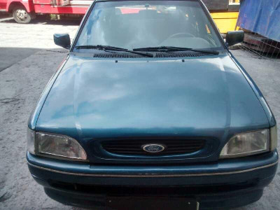 FORD ESCORT BERL./TURNIER
