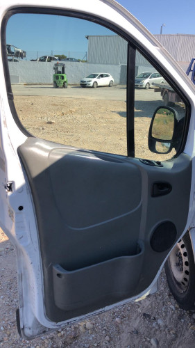 RENAULT TRAFIC II COMBI — Donor Vehicle for Used Parts 