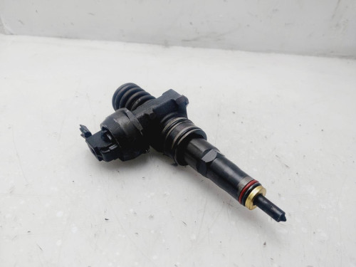 INYECTOR Volkswagen GOLF V (1K1)(10.2003) 