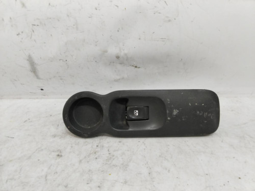 MANDO ELEVALUNAS DELANTERO DERECHO Renault MODUS I 