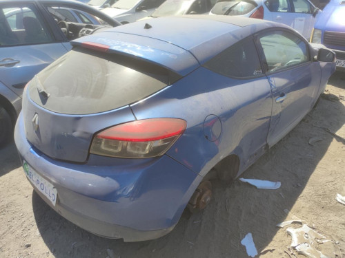  RENAULT MEGANE III COUPE 