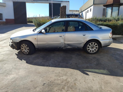  Audi A4 Berlina (B5)(02.1999->) SIN IDENTIFICAR 