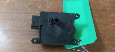 MOTOR APERTURA TRAMPILLAS CLIMATIZADOR, JEEP, GRAND CHEROKEE (WH)
