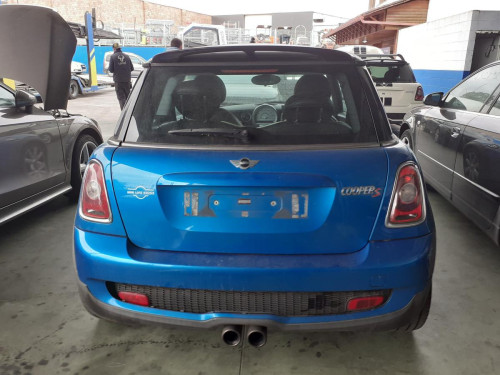  MINI MINI (R56) 