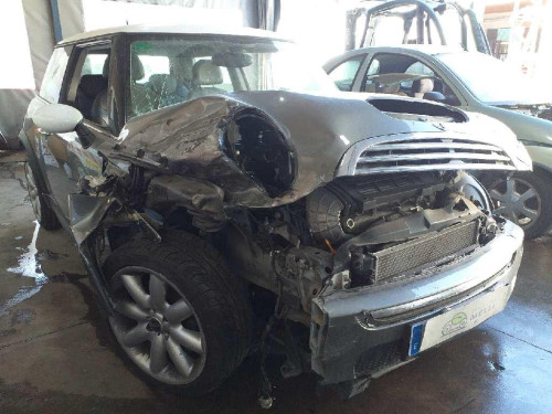 BMW MINI (R50,R53) — vehículo donante para recambios 