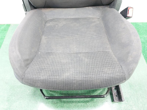 ASIENTO DELANTERO DERECHO Peugeot 5008 