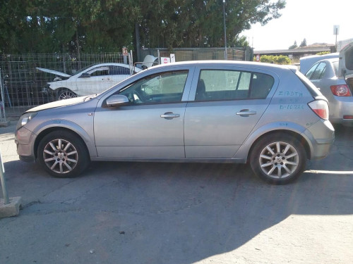  OPEL ASTRA H BERLINA 