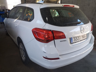 OPEL ASTRA J SPORTS TOURER