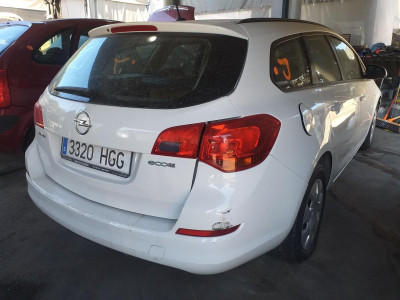 OPEL ASTRA J SPORTS TOURER