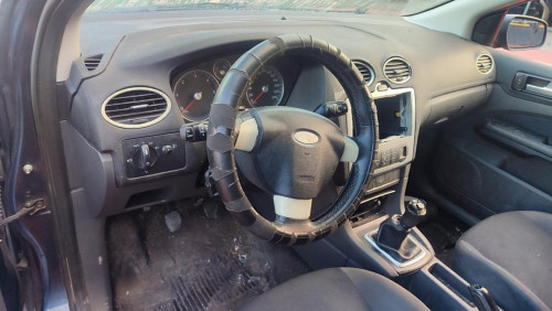  FORD FOCUS BERLINA (CAP) 