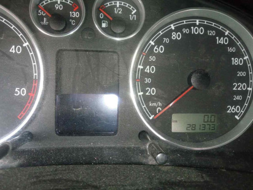  VOLKSWAGEN PASSAT BERLINA (3B3) 