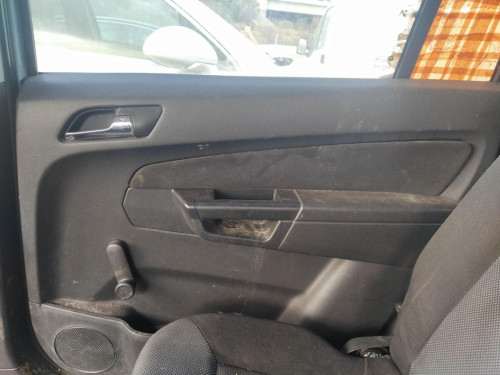  GUARNECIDO PUERTA TRASERA DERECHA OPEL ZAFIRA B 