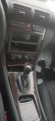  MERCEDES-BENZ CLASE C (BM 203) BERLINA 