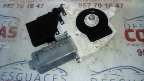 MOTOR ELEVALUNAS TRASERO IZQUIERDO Volkswagen GOLF IV BERLINA (1J1)(10.1997) 
