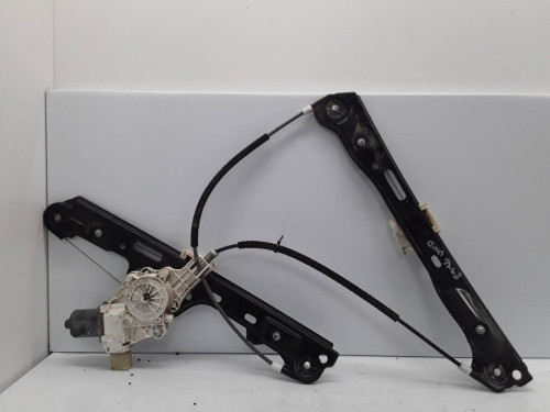 ELEVALUNAS DELANTERO DERECHO BMW SERIE 1 BERLINA (E81/E87) 