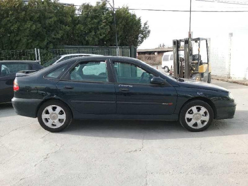  RENAULT LAGUNA (B56) 