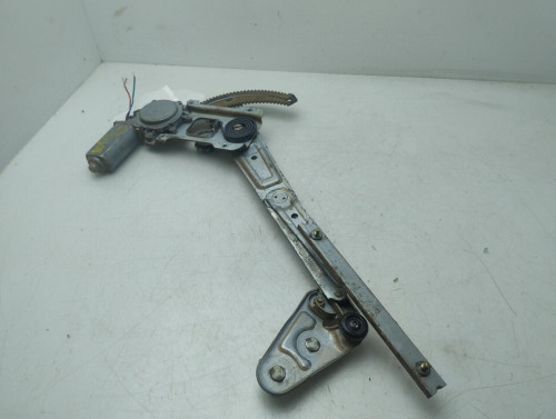 ELEVALUNAS DELANTERO IZQUIERDO SUBARU FORESTER (S10/SF) 