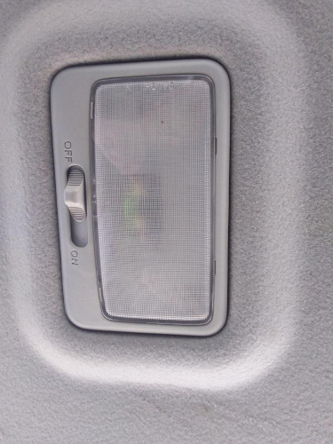 LUZ INTERIOR SUZUKI GRAND VITARA 5-PUERTAS (SQ/FT) 