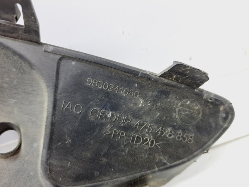 REJILLA PARAGOLPES DERECHA OPEL CORSA F 