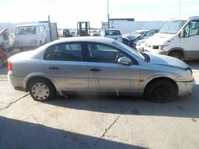 OPEL VECTRA C BERLINA
