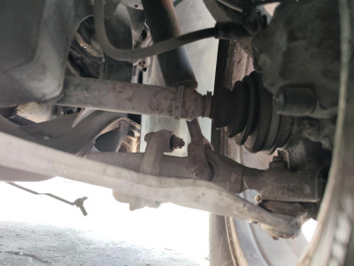 BRAZO SUSPENSION DELANTERO DERECHO