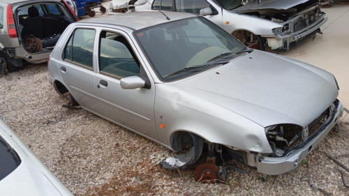  FORD FIESTA BERLINA (DX) 