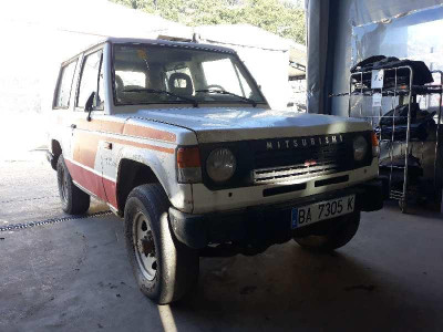 MITSUBISHI MONTERO (L040)