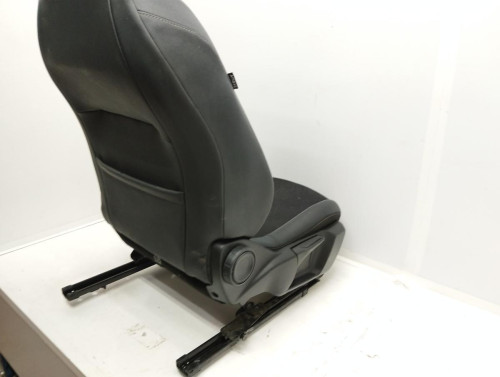  ASIENTO DELANTERO DERECHO OPEL CORSA F 